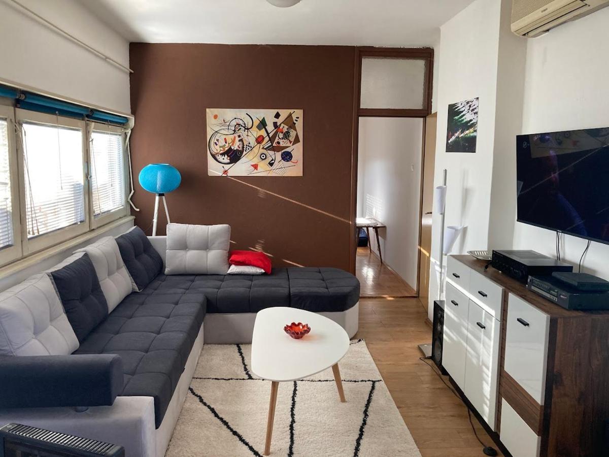 Penthouse Stan 80M2, Terasa 36M2, Garaza... Centar Banja Luke - Gradski Park Баня Лука Екстериор снимка